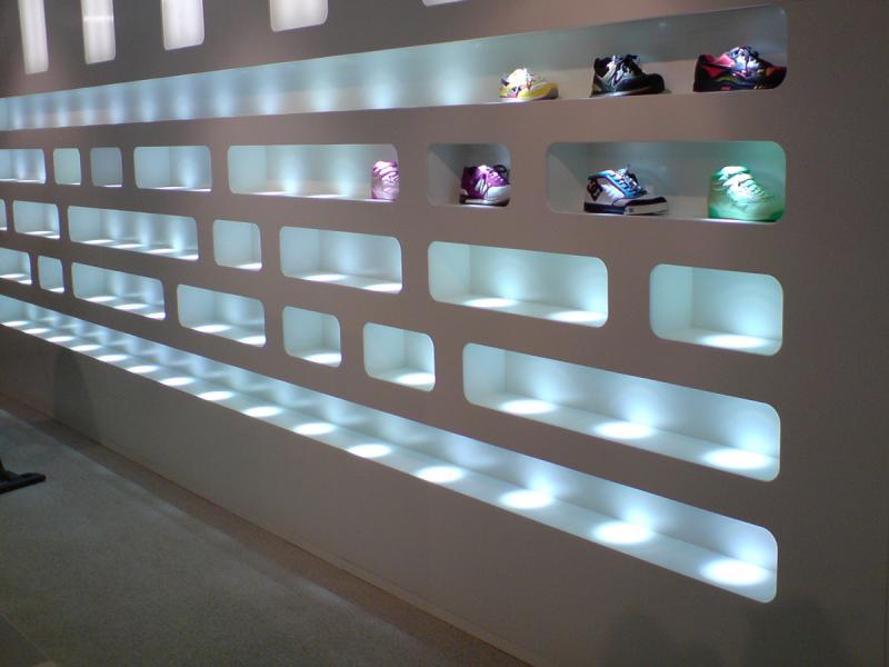 Winkelinterieur sportschoenen