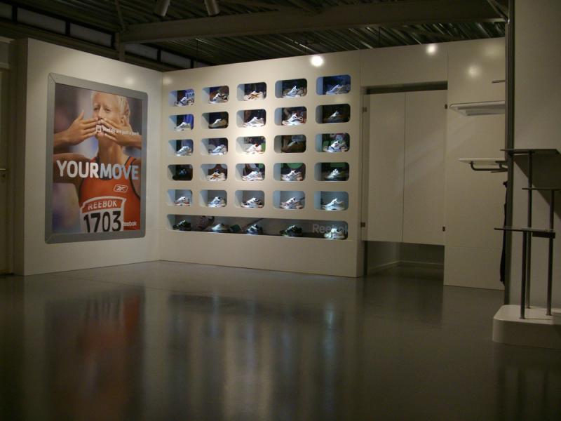 Winkelinterieur Reebok